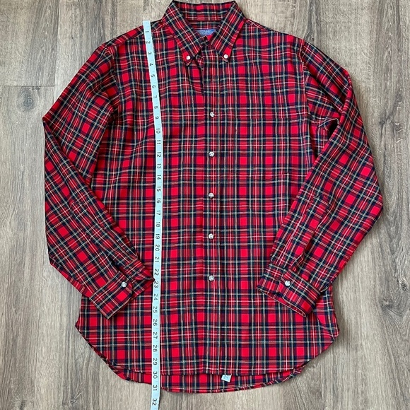 EUC Pendleton Royal Stewart Tartan Pure Virgin Wool Button Down Sz M - Picture 8 of 12